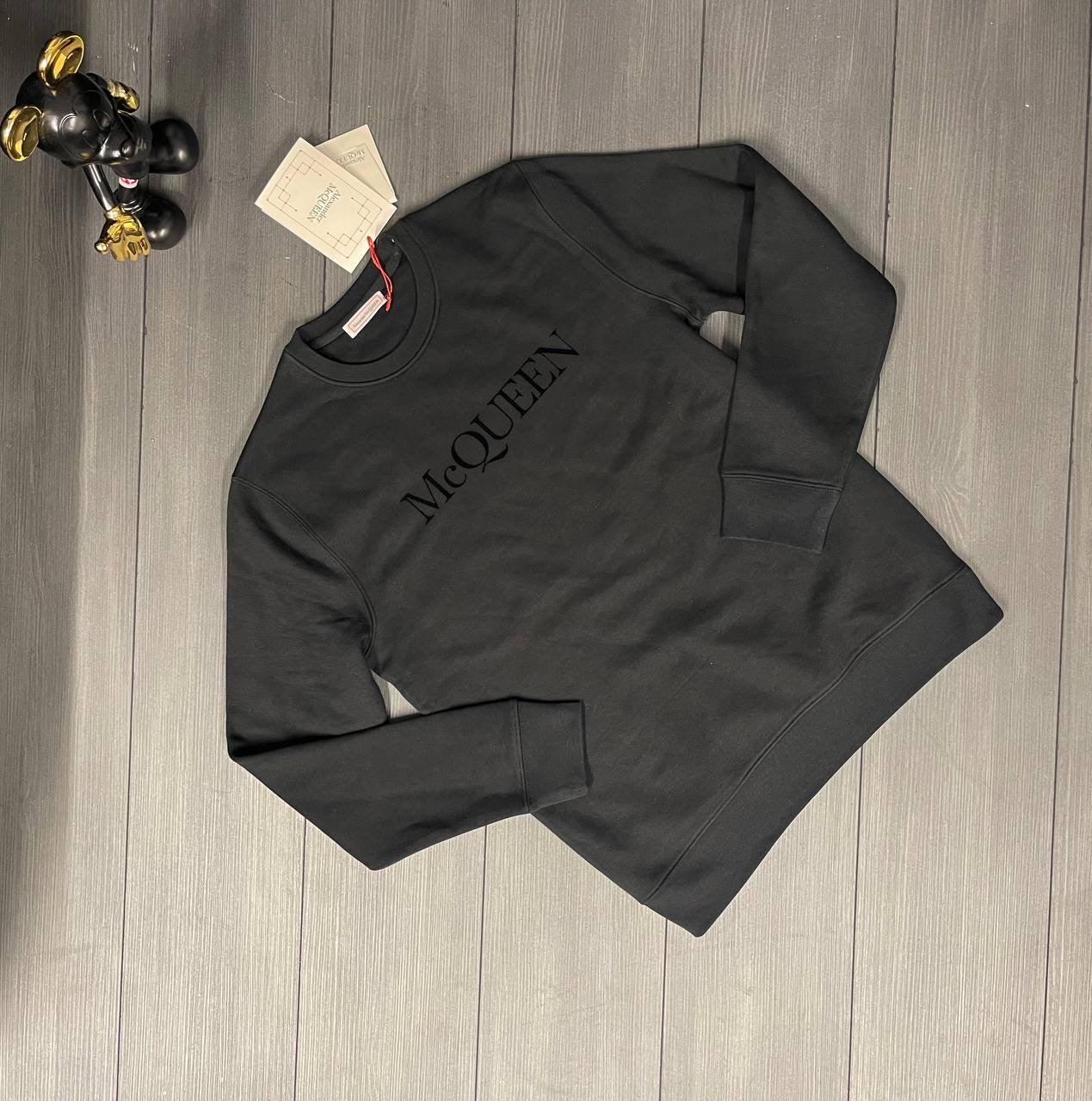 Queen sweatshirt