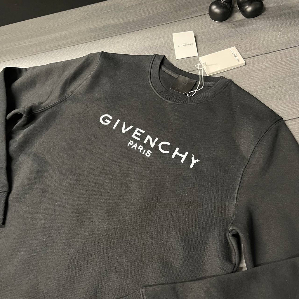 Give sweatshirt