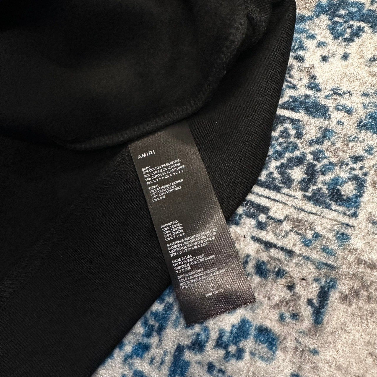 AMIR sweatshirt